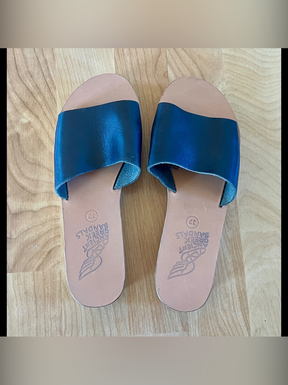 Ancient Greek sandals